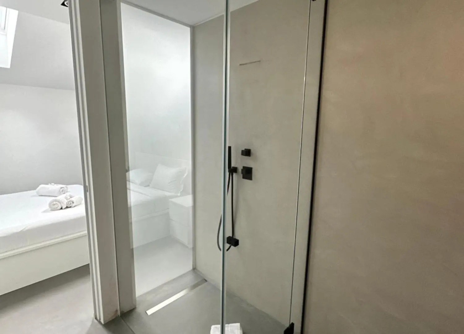 Xenia Apartments Milano Italia
